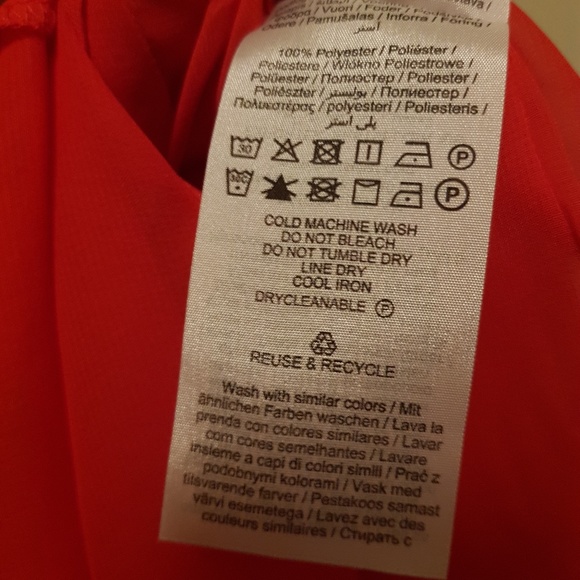 Elegant Red Pleaded Dress  "Selected Femme" - Picture 7 of 7